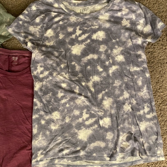 THREE GAP Women's T- Shirts - Small - Picture 2 of 4
